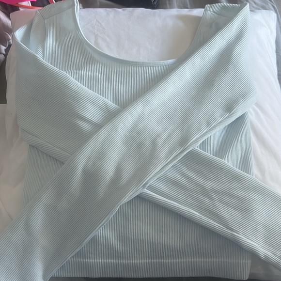 Women's Light Blue Ribbed Top - Picture 2 of 2